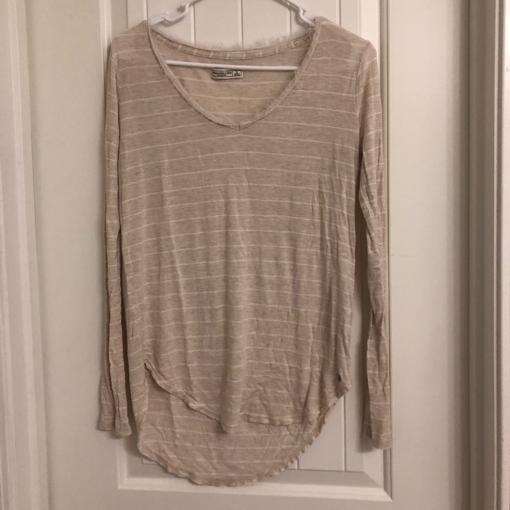 Abercrombie Frayed Neck Top